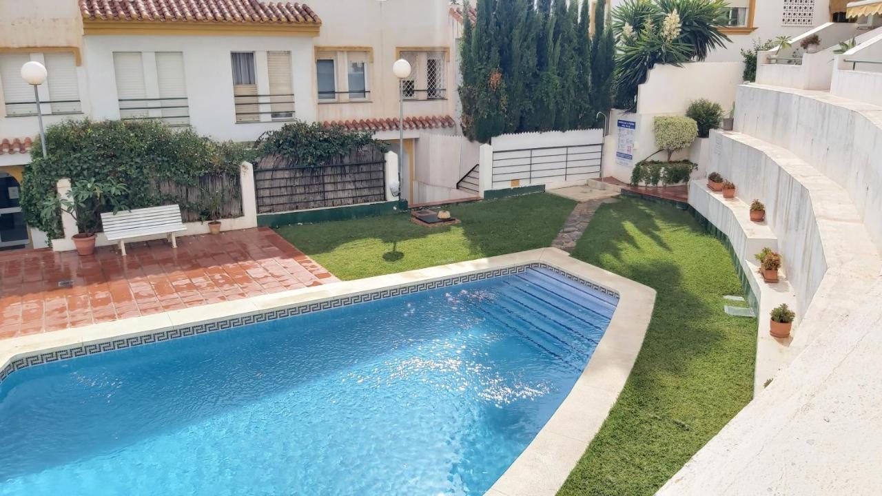 Del Parque Flats Meseta Swimmingpool Διαμέρισμα Τορρεμολίνος Εξωτερικό φωτογραφία