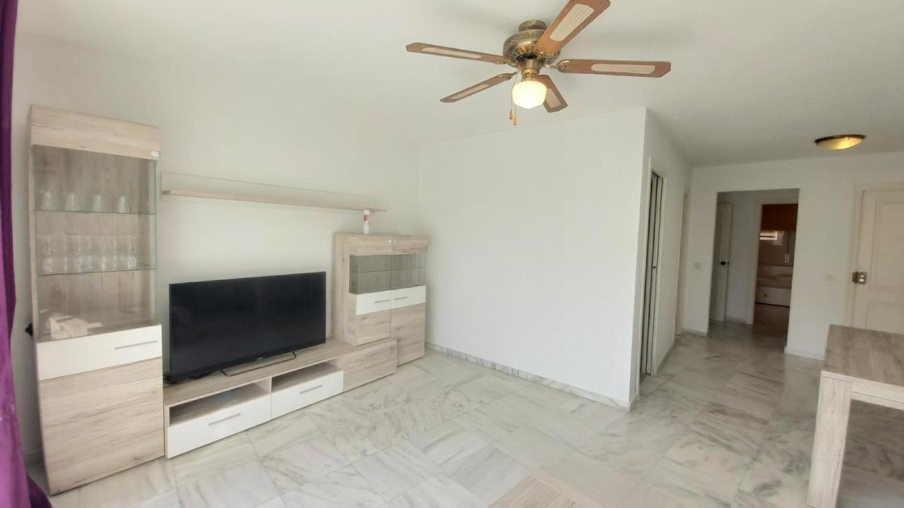 Del Parque Flats Meseta Swimmingpool Διαμέρισμα Τορρεμολίνος Εξωτερικό φωτογραφία